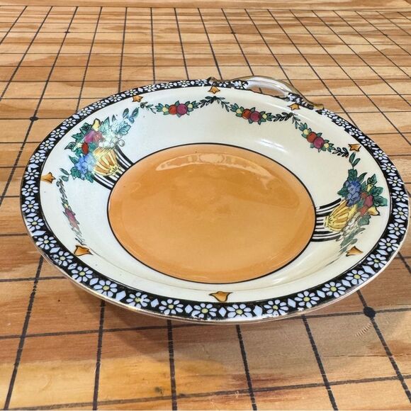 Noritake China fruit Peach lusterware bowl 6.25x 1.5 Inch Made in‎ Japan - Picture 1 of 4